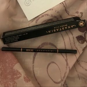 ABH Brow wiz In ebony